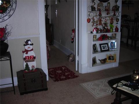 303 SW 3rd St, Tuttle, OK 73089 photo 6
