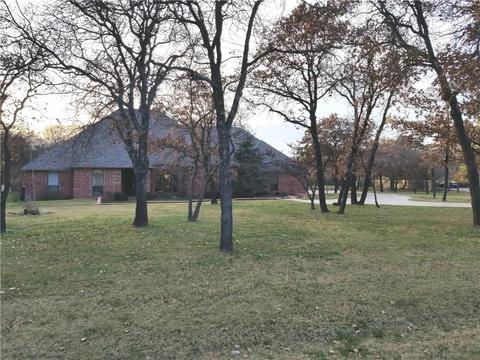 5301 Summit Dr, Edmond, OK 73034 photo 3