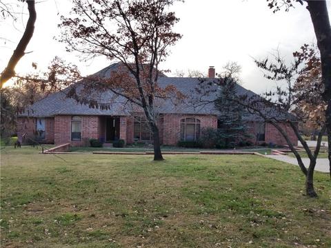 5301 Summit Dr, Edmond, OK 73034 photo 1