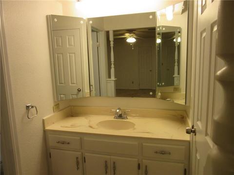 2408 Pawnee Ave, Altus, OK 73521 photo 9