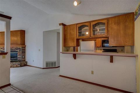 2129 Parkview, Moore, OK 73170 photo 12