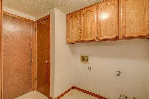 2129 Parkview, Moore, OK 73170 photo 21
