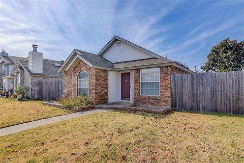 2129 Parkview, Moore, OK 73170 photo 1