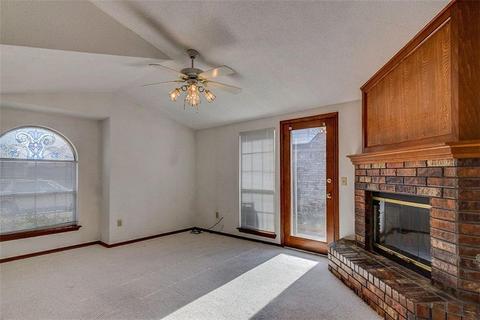 2129 Parkview, Moore, OK 73170 photo 6