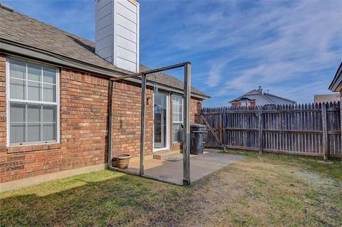 2129 Parkview, Moore, OK 73170 photo 23