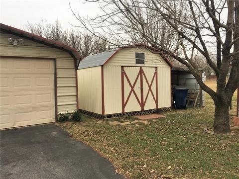 211 E Van Buren, Crescent, OK 73028 photo 21