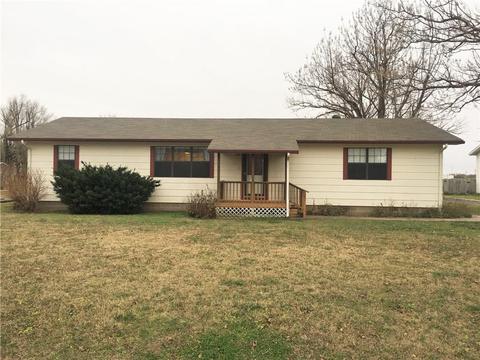 211 E Van Buren, Crescent, OK 73028 photo 1