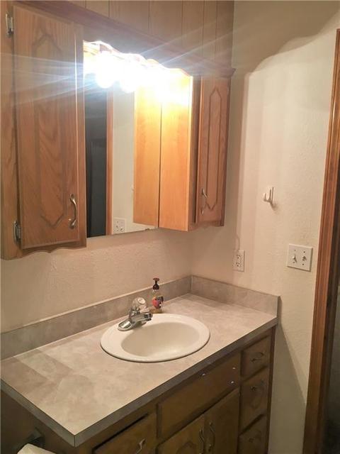211 E Van Buren, Crescent, OK 73028 photo 16