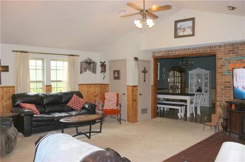 602 E Highland, Tecumseh, OK 74873 photo 4