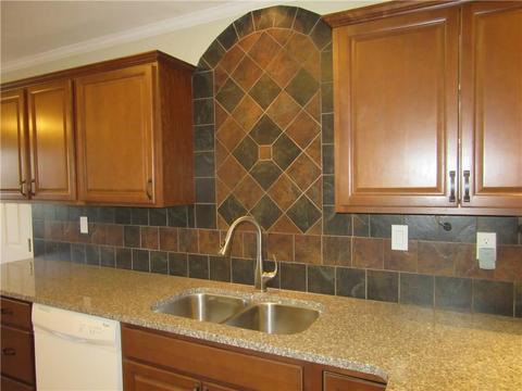 716 Canterbury Blvd, Altus, OK 73521 photo 8