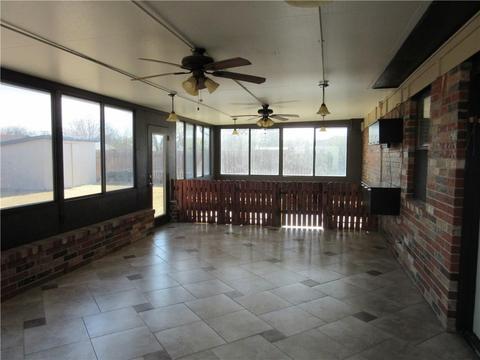 716 Canterbury Blvd, Altus, OK 73521 photo 17