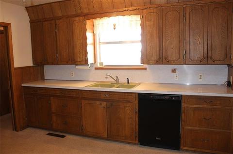 1102 7th, Lone Wolf, OK 73655 photo 16