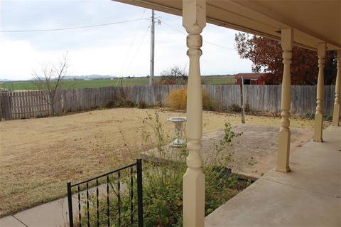 1102 7th, Lone Wolf, OK 73655 photo 33