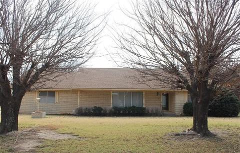 1102 7th, Lone Wolf, OK 73655 photo 1