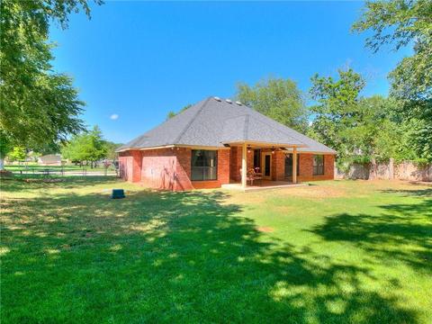 104 E 2nd St, Arcadia, OK 73007 photo 4