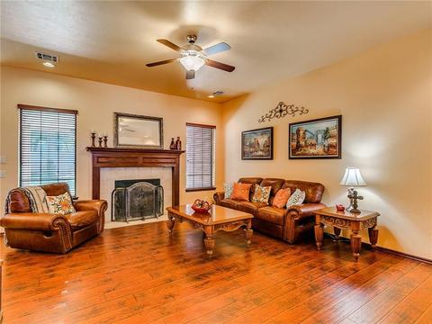 104 E 2nd St, Arcadia, OK 73007 photo 9