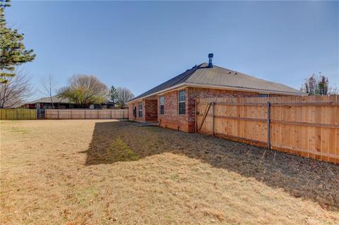 624 Taber Ln, Edmond, OK 73003 photo 34