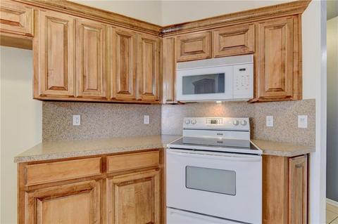 624 Taber Ln, Edmond, OK 73003 photo 11