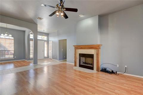 624 Taber Ln, Edmond, OK 73003 photo 4