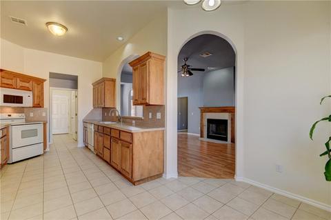 624 Taber Ln, Edmond, OK 73003 photo 13