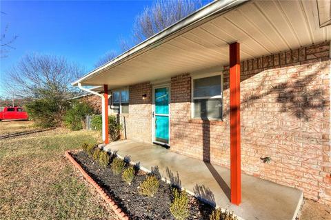 1806 Edwards, Shawnee, OK 74801 photo 1