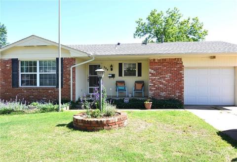 204 E 31st St, Edmond, OK 73013 photo 1