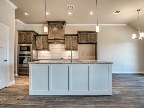2521 Ethan Ln, Moore, OK 73160 photo 17