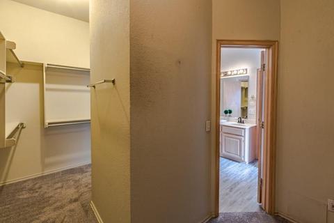 905 Goshawk Dr, Norman, OK 73072 photo 21