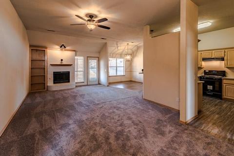 905 Goshawk Dr, Norman, OK 73072 photo 2