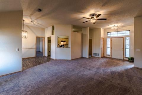 905 Goshawk Dr, Norman, OK 73072 photo 4
