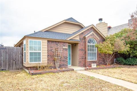 2133 Westmore Dr, Moore, OK 73170 photo 2