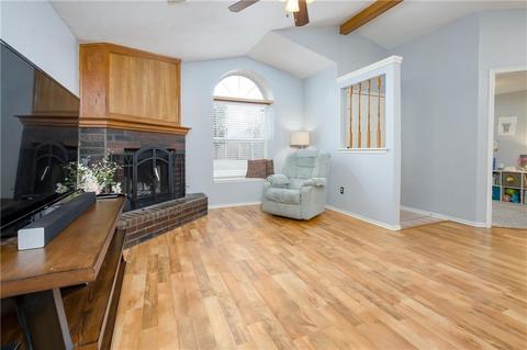 2133 Westmore Dr, Moore, OK 73170 photo 5