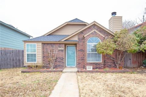 2133 Westmore Dr, Moore, OK 73170 photo 1