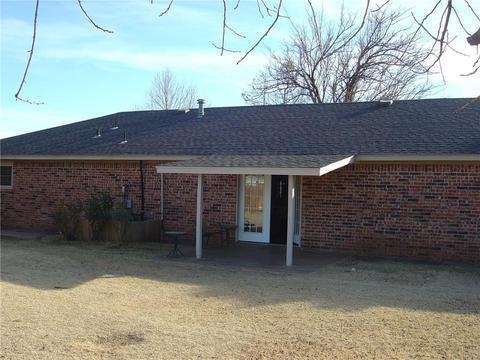 1325 Andy, Altus, OK 73521 photo 2