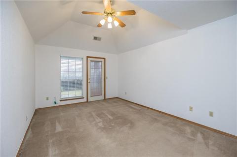 2614 Briarcliff Dr, Moore, OK 73170 photo 12