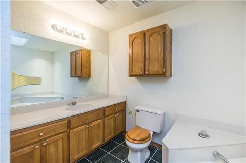 2614 Briarcliff Dr, Moore, OK 73170 photo 26