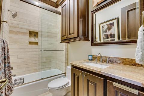 2425 Nay Circle Cir, Edmond, OK 73034 photo 17