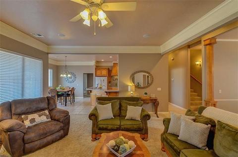 1515 Excaliber Dr, Tuttle, OK 73089 photo 1