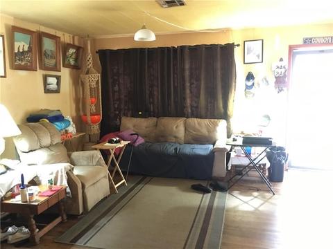 1129 Hickory, Altus, OK 73521 photo 3