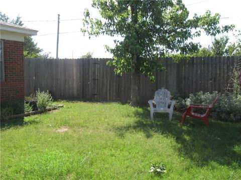 1089 Elk, Altus, OK 73521 photo 5