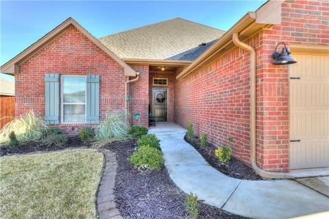 4932 Champlain Pl, Edmond, OK 73025 photo 2