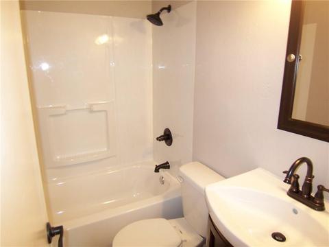 2101 N Divis St, Bethany, OK 73008 photo 11