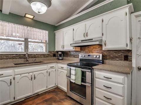 4024 E Waterloo Rd, Edmond, OK 73034 photo 14