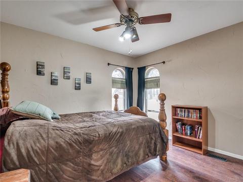 4024 E Waterloo Rd, Edmond, OK 73034 photo 22