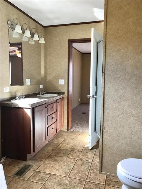 917 W 2nd, Watonga, OK 73772 photo 6