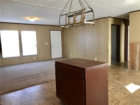 917 W 2nd, Watonga, OK 73772 photo 3