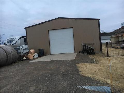 723 8th, Snyder, OK 73566 photo 6
