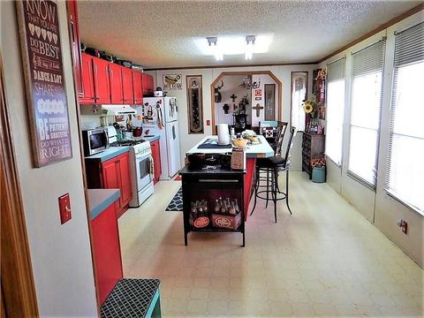 202 E Higgins, Cheyenne, OK 73628 photo 6