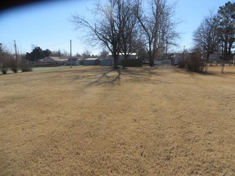 602 E Main St, Tuttle, OK 73089 photo 17