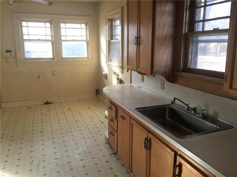 1008 N Kickapoo Ave, Shawnee, OK 74801 photo 8